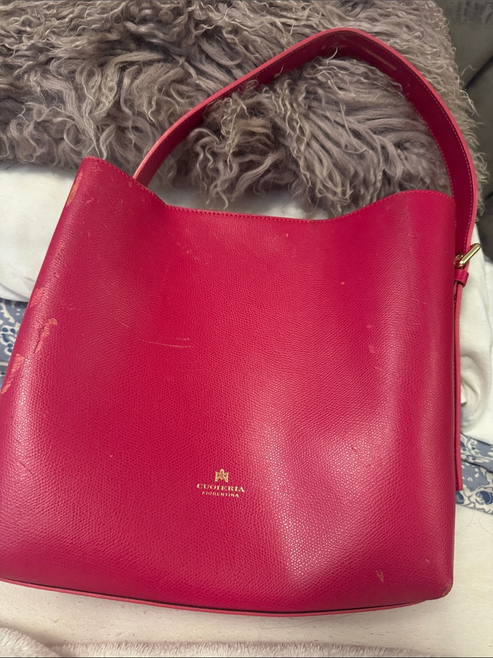Small Structured Shoulder Bag in Bright Pink - Scuffed